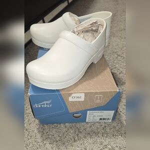 Dansko Professional White Leather Clog
